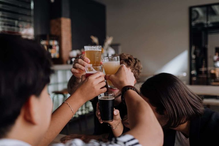 Alcohol Addiction Affects Sleep and Mental Health