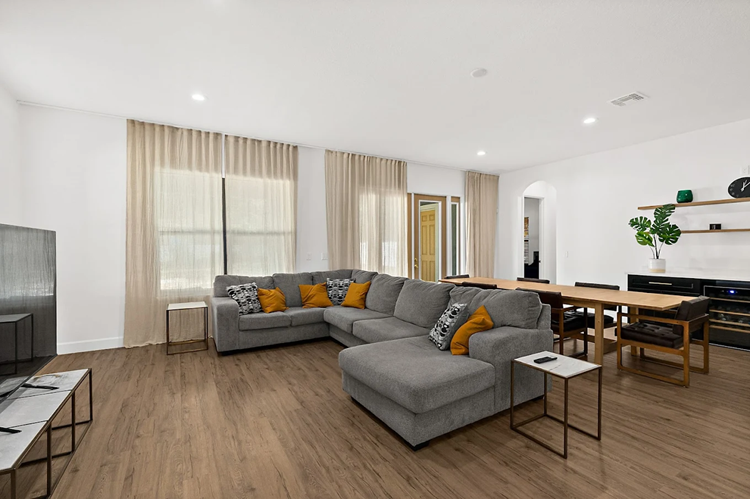 What to Expect in a Luxury Florida Rehab with Private Rooms